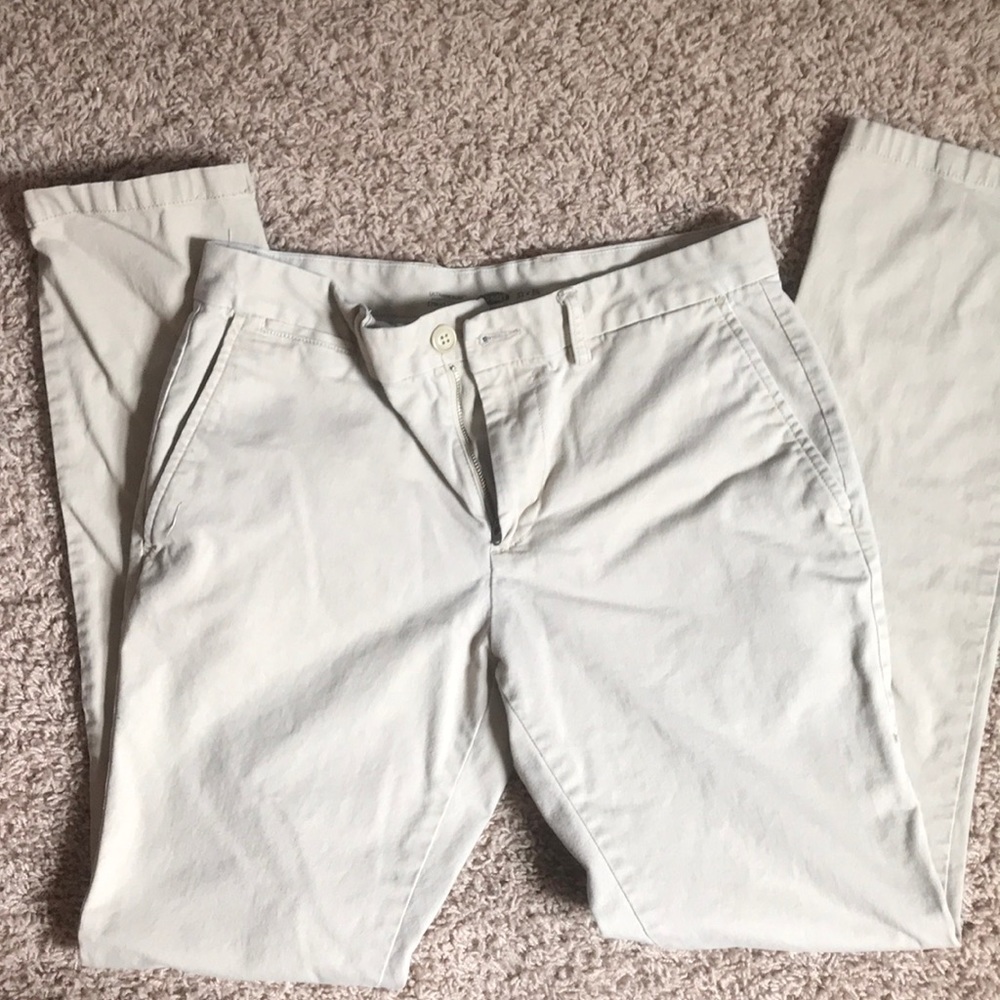 Men’s khaki slim pants